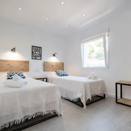 Sara 10 - Free Wifi, Chill-out, Private Pool, Private Tennis Court - By Villamar * Benissa